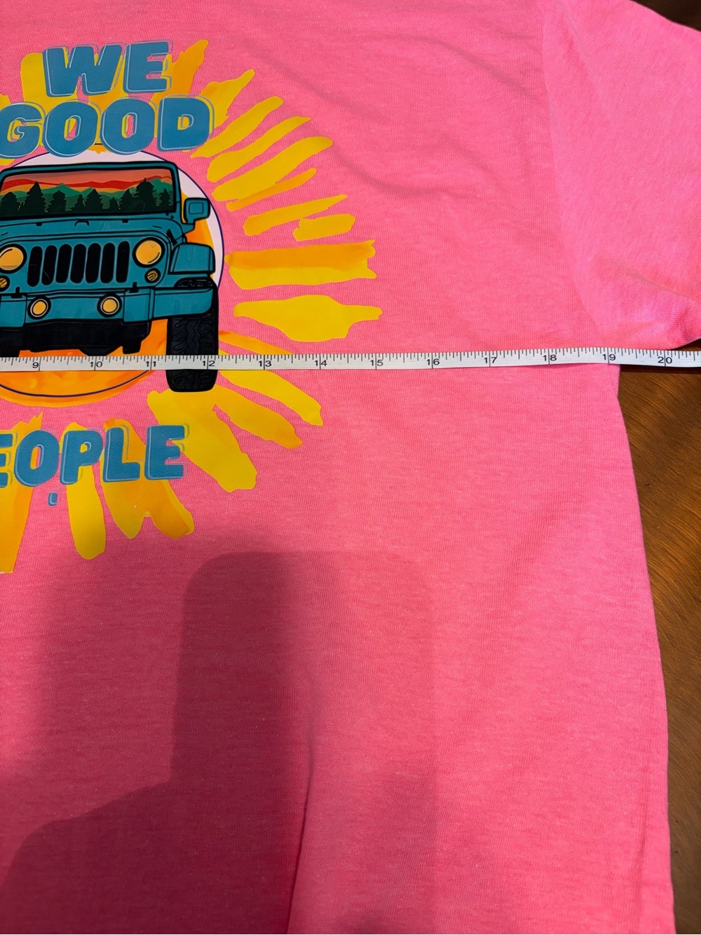 Gildan Gray Short Sleeve Tee with Pink Graphic - Picture 5 of 6